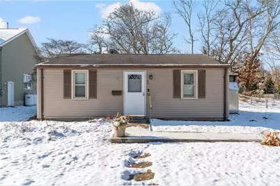 84 Oak Street, South Kingstown, RI 02879 - Photo 1