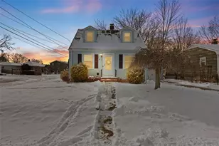 43 Deer St, East Providence, RI 02916 - Photo 1