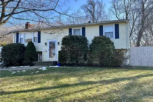 134 Blue Hill Dr, Warwick, RI 02886 - Photo 1