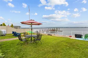 75 Charlotte Dr, East Greenwich, RI 02818 - Photo 1