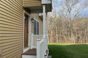 76 Morningside Dr, North Kingstown, RI 02852 - Photo 1