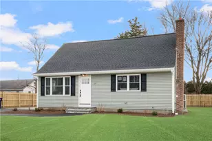 137 Bayview Ave, North Kingstown, RI 02852 - Photo 1