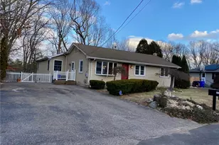 31 Washington St, North Providence, RI 02904 - Photo 1