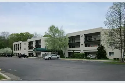 31 Devereux Avenue #101, Providence, RI 02909 - Photo 1