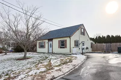 30 Sowams Drive, Bristol, RI 02809 - Photo 1