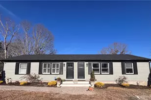 20 Sunrise Dr, Westerly, RI 02891 - Photo 1