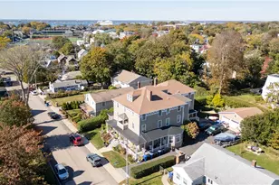 14 Dresser St, Newport, RI 02840 - Photo 1