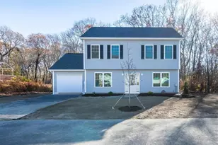 66 Medford St, Warwick, RI 02889 - Photo 1