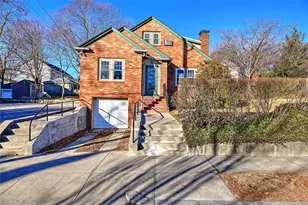 66 Tyndall Ave, Providence, RI 02908 - Photo 1