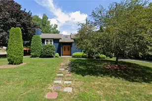 2 Sturbridge Ave, Smithfield, RI 02828 - Photo 1