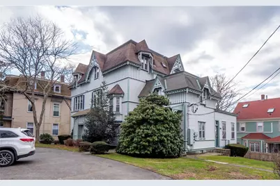 569 Spring Street #1N, Newport, RI 02840 - Photo 1