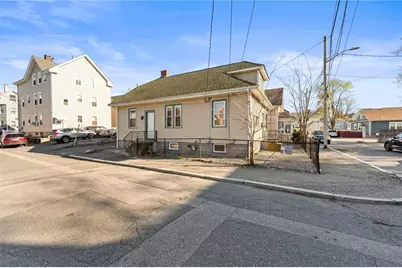 18 Crowninshield Street, Providence, RI 02909 - Photo 1