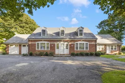 8 Brenton Road #3, Newport, RI 02840 - Photo 1