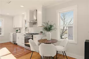 85 Bayview Ave, Bristol, RI 02809 - Photo 1