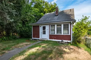 317 Morgan Ave, Johnston, RI 02919 - Photo 1