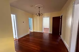 16 Bull St, Newport, RI 02840 - Photo 8