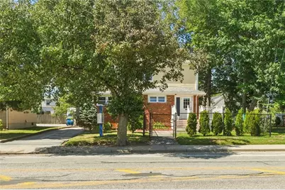 2789 Post Road, Warwick, RI 02886 - Photo 1