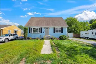 46 Auburn Ave, Johnston, RI 02919 - Photo 1