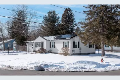 31 Archdale Drive, Warwick, RI 02889 - Photo 1