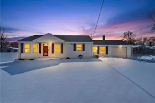 137 Colonial Ave, Cumberland, RI 02864 - Photo 1