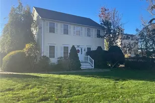 1 Cobblestone Ln, Westerly, RI 02891 - Photo 1