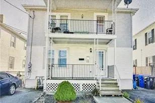 89 Columbine Ave, Pawtucket, RI 02861 - Photo 1