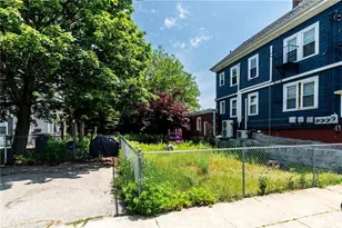 8 Courtland St, Providence, RI 02908 - Photo 1