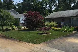146 Edmond Dr, Warwick, RI 02886 - Photo 1
