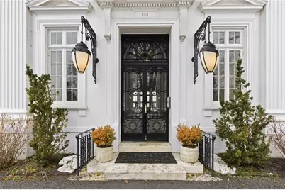 553 Bellevue Avenue #6, Newport, RI 02840 - Photo 1