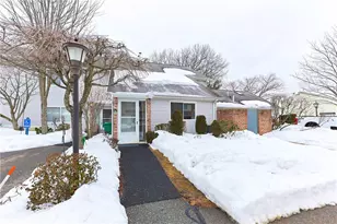 816 Williamsbug Circle, Warwick, RI 02886 - Photo 1