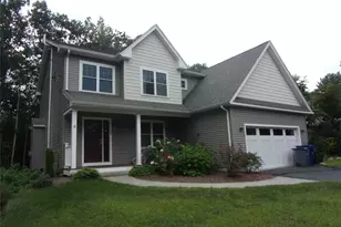 25 Oak Dell Cir, East Greenwich, RI 02818 - Photo 1