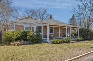 168 Washington Rd, Barrington, RI 02806 - Photo 1