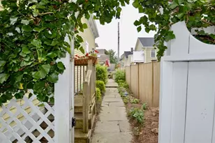 45 Ayrault St, Newport, RI 02840 - Photo 1