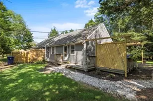70 Weaver Rd, North Kingstown, RI 02852 - Photo 1