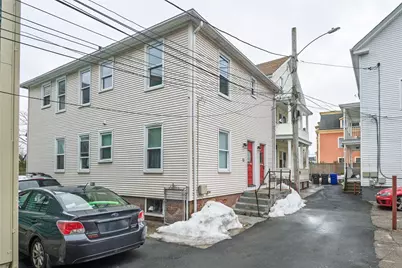 12 Louisburg Place, Providence, RI 02909 - Photo 1