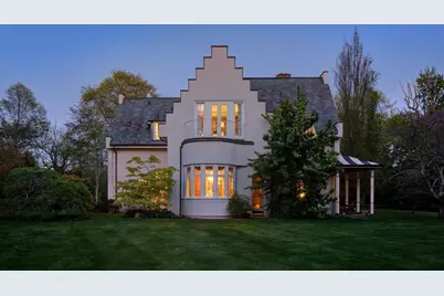 14 Leroy Avenue, Newport, RI 02840 - Photo 1