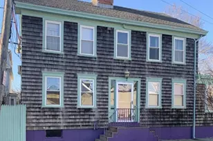 1 Bartlett Ct, Newport, RI 02840 - Photo 1