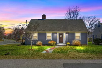 2 Duncan Road, East Providence, RI 02916 - Photo 1