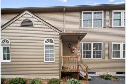 222 Killey Avenue #5, Warwick, RI 02889 - Photo 1