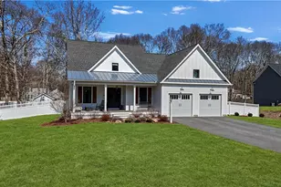 74 Lyne Rd, Tiverton, RI 02878 - Photo 1