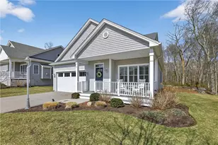 265 Wickford Ct, North Kingstown, RI 02852 - Photo 1