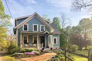 211 Chase Hill Rd, Hopkinton, RI 02804 - Photo 1