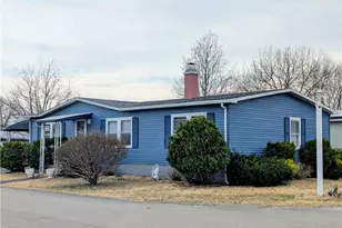 44 Castle Rd, Attleboro, MA 02703 - Photo 1