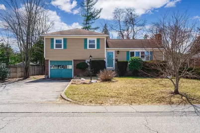 63 Cul De Sac Way, East Providence, RI 02915 - Photo 1