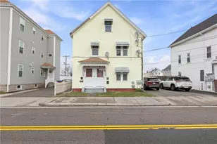 400 Benefit St, Pawtucket, RI 02903 - Photo 1