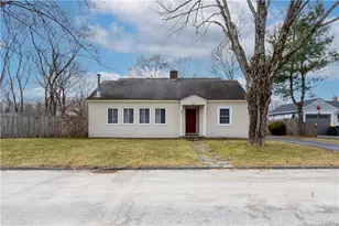 33 Maple Leaf Rd, Burrillville, RI 02826 - Photo 1