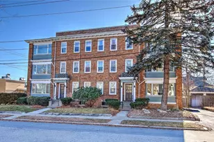 539 Lloyd Ave, Providence, RI 02906 - Photo 1
