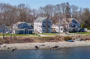 110 Seaview Ave, North Kingstown, RI 02852 - Photo 1