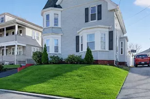 70 Glenwood Ave, Cranston, RI 02910 - Photo 1