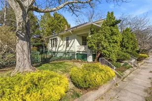 27 Essex St, Cranston, RI 02910 - Photo 1